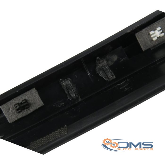 Ford Transit Windscreen Moulding - Driver Side 1755017, 1371993, 1381301, 1440080, 1450108, 1470701, 1589115, 1745592, 6C11V03682AJYYGY, 6C11V03682AHYYGY, 6C11V03682AGYYGY, 6C11V03682AFYYGY, 6C11V03682AEYYGY, OMS Auto Parts