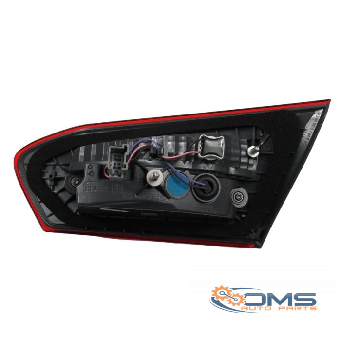 Ford Focus Rear Taillight Inner 2525737, 2374085, 2339179, 2194752, JX7B13A603TA, JX7B13A603TB, JX7B13A603TC, JX7B13A603TD, OMS Auto Parts